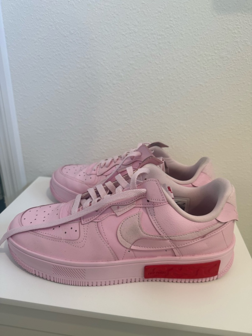 Nike women’s PINK Air Force ones Fontanka size 11!!
